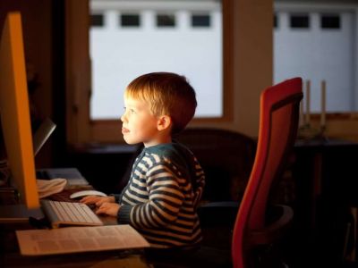 تولید محتوا در کنار آموزش راه صیانت از کودکان در فضای مجازی است